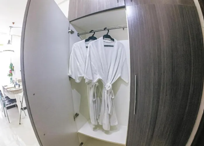 Family Staycation In The Heart Of Manila, With 2 Balcony 40 Percent Promo Discount Free Pool Access, Free Sauna Promo In Bay, Robinsons Place, Ermita, Pgh, Bellagio, Up Pedrogil, Staycation Updated 2025 Price Hotel