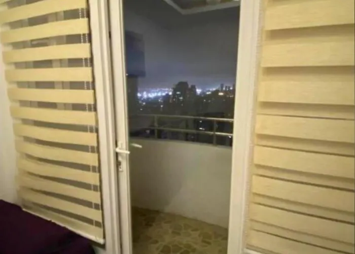 Family Staycation In The Heart Of Manila, With 2 Balcony 40 Percent Promo Discount Free Pool Access, Free Sauna Promo In Bay, Robinsons Place, Ermita, Pgh, Bellagio, Up Pedrogil, Staycation Updated 2025 Price Hotel