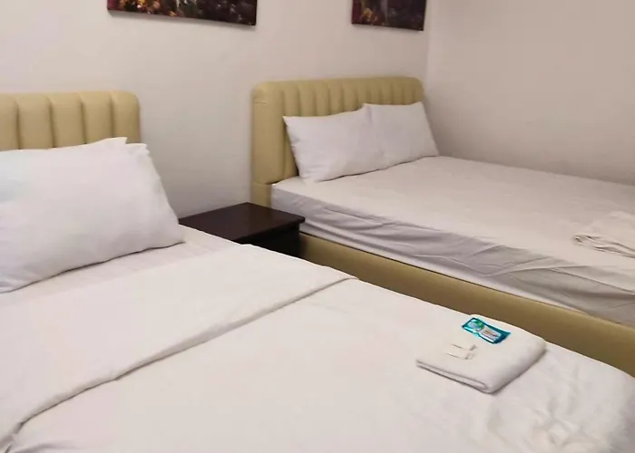 Hotel Family Staycation In The Heart Of Manila, With 2 Balcony 40 Percent Promo Discount Free Pool Access, Free Sauna Promo In Bay, Robinsons Place, Ermita, Pgh, Bellagio, Up Pedrogil, Staycation Updated 2025 Price