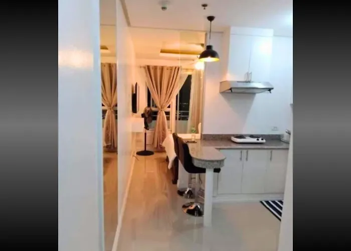 Family Staycation In The Heart Of Manila, With 2 Balcony 40 Percent Promo Discount Free Pool Access, Free Sauna Promo In Bay, Robinsons Place, Ermita, Pgh, Bellagio, Up Pedrogil, Staycation Updated 2025 Price Hotel
