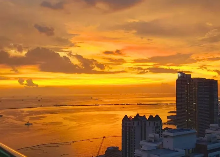 Hotel Family Staycation In The Heart Of Manila, With 2 Balcony 40 Percent Promo Discount Free Pool Access, Free Sauna Promo In Bay, Robinsons Place, Ermita, Pgh, Bellagio, Up Pedrogil, Staycation Updated 2025 Price