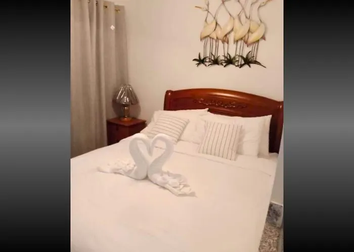 Family Staycation In The Heart Of Manila, With 2 Balcony 40 Percent Promo Discount Free Pool Access, Free Sauna Promo In Bay, Robinsons Place, Ermita, Pgh, Bellagio, Up Pedrogil, Staycation Updated 2025 Price Hotel *