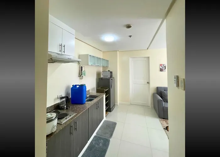 Family Staycation In The Heart Of Manila, With 2 Balcony 40 Percent Promo Discount Free Pool Access, Free Sauna Promo In Bay, Robinsons Place, Ermita, Pgh, Bellagio, Up Pedrogil, Staycation Updated 2025 Price *