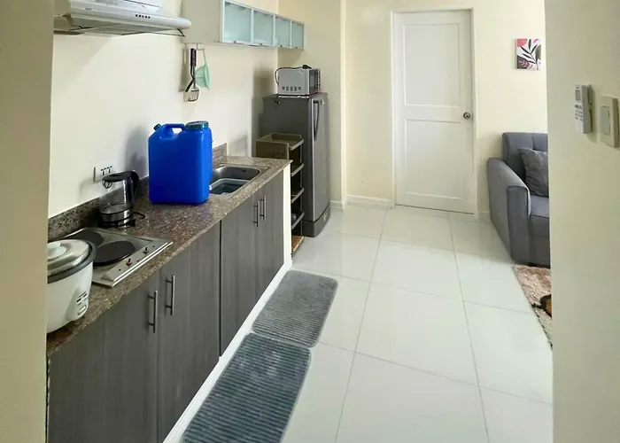 Family Staycation In The Heart Of Manila, With 2 Balcony 40 Percent Promo Discount Free Pool Access, Free Sauna Promo In Bay, Robinsons Place, Ermita, Pgh, Bellagio, Up Pedrogil, Staycation Updated 2025 Price Hotel