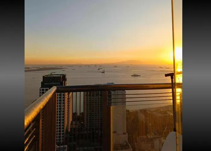 Hotel Family Staycation In The Heart Of Manila, With 2 Balcony 40 Percent Promo Discount Free Pool Access, Free Sauna Promo In Bay, Robinsons Place, Ermita, Pgh, Bellagio, Up Pedrogil, Staycation Updated 2025 Price