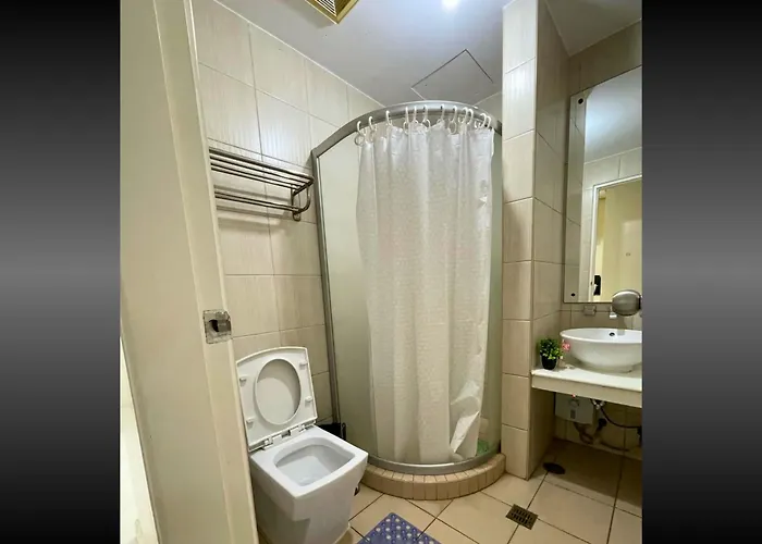 Family Staycation In The Heart Of Manila, With 2 Balcony 40 Percent Promo Discount Free Pool Access, Free Sauna Promo In Bay, Robinsons Place, Ermita, Pgh, Bellagio, Up Pedrogil, Staycation Updated 2025 Price Hotel Manille